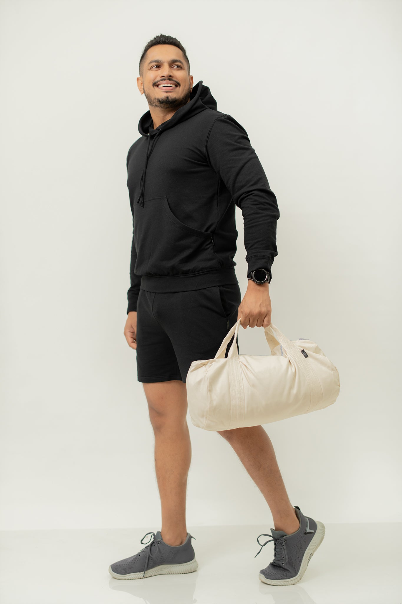 Habito Duffle Bag Side 